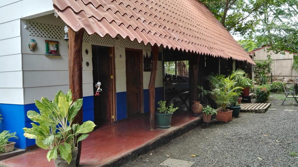 Congos Hostal Y Camping Playa Hermosa  Buitenkant foto